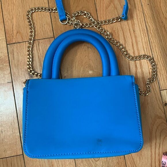 3am forever GUC vibrant blue handbag with gold chain strap - Picture 6 of 7